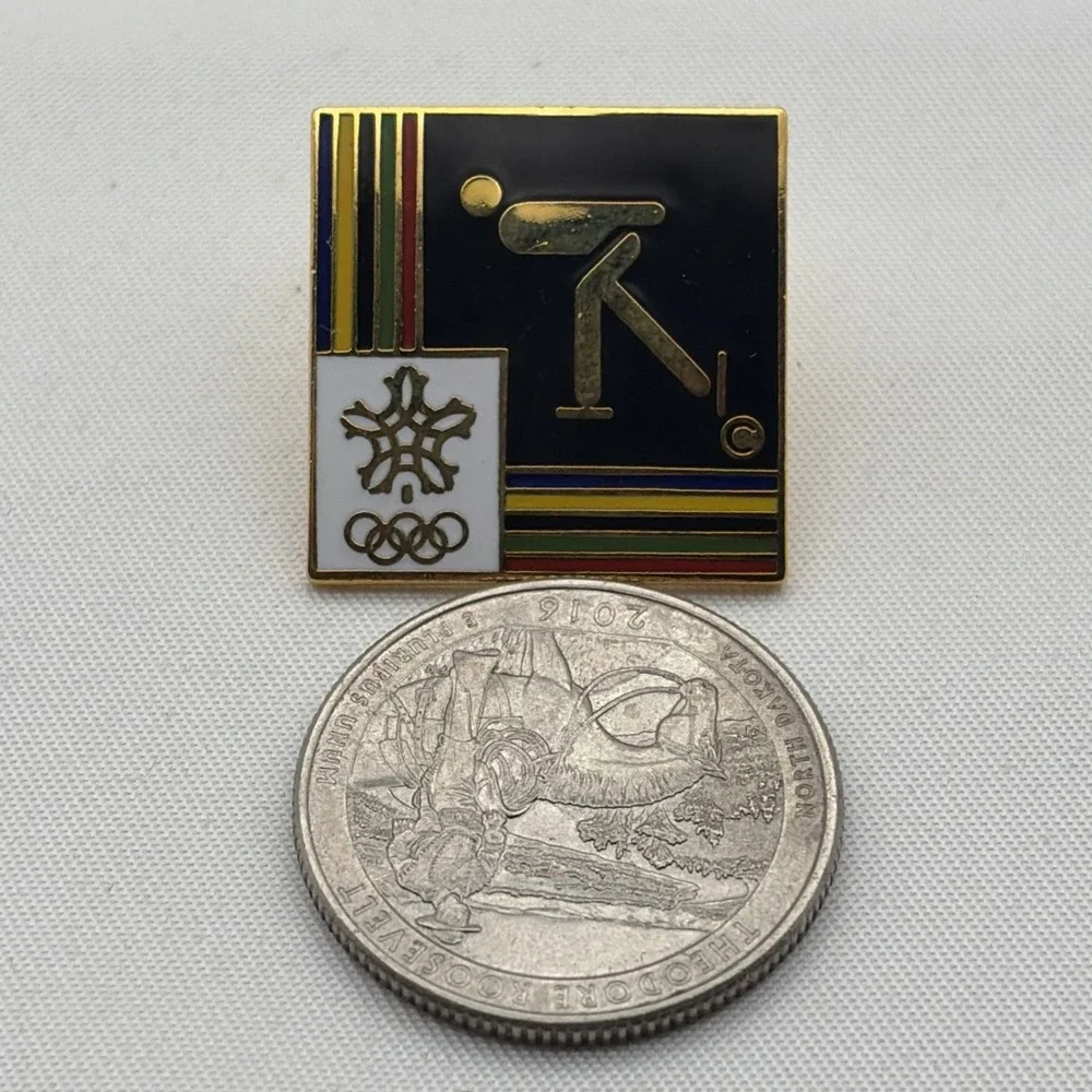 1988 Calgary Winter Olympics Speed Skating Event Lapel‎ Hat Pin